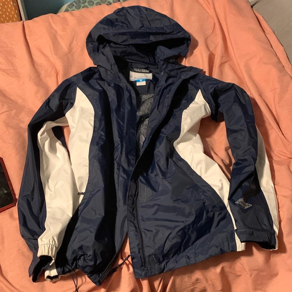 Columbia windbreaker